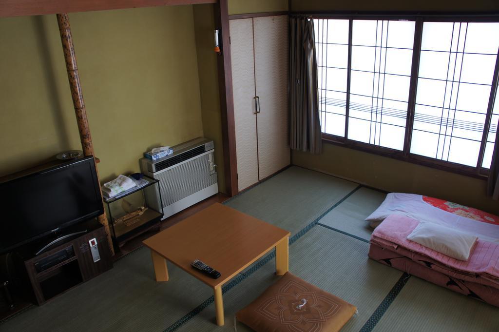 Miyoshiya Ryokan Танабе Номер фото